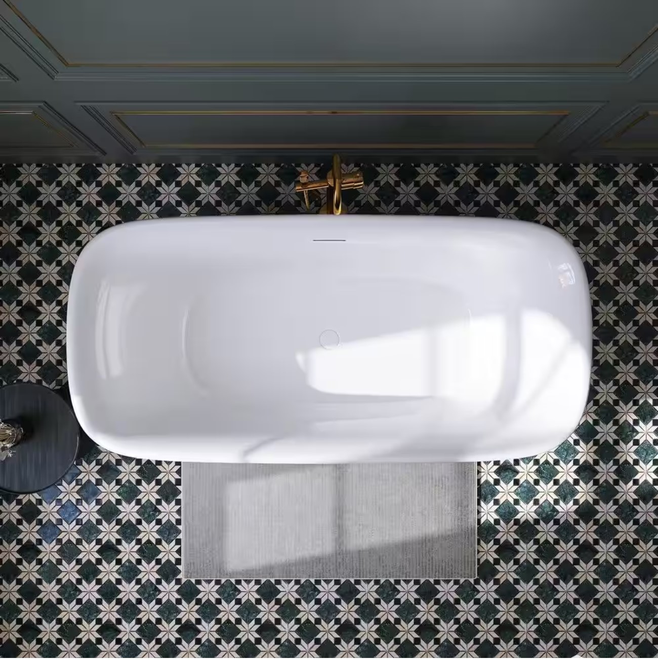 67 in. x 31.5 in. Acrylic Freestanding Flatbottom Double Ended Soaking Bathtub in White